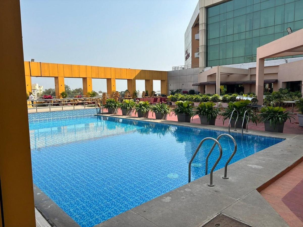 Hotel The Plaza Hajdarabad Zewnętrze zdjęcie